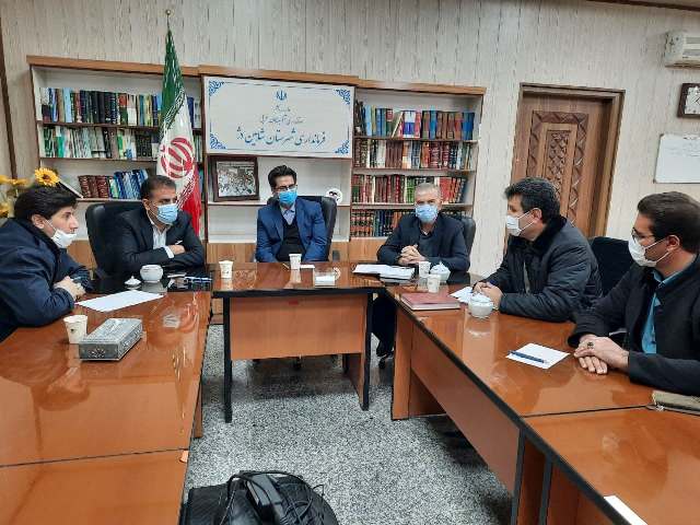 مسائل ومشکلات سوخت در شاهین دژ بررسی شد