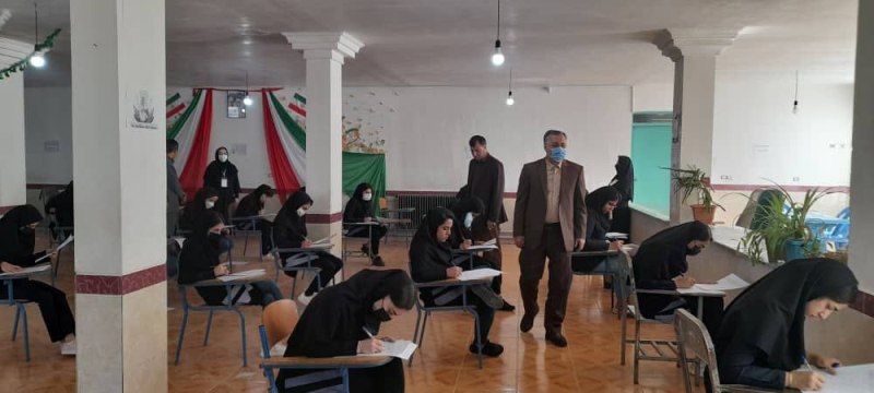 بازدید فرماندار شهرستان شاهین دژ از حوزه های امتحانات نهایی پایه دوازدهم شاهیندژ