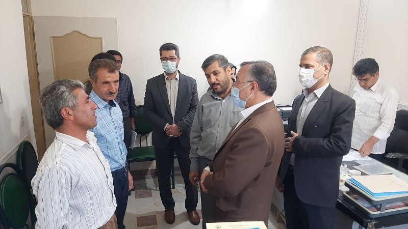 بازدید سرزده فرماندار شهرستان شاهین دژ از کمیته امداد امام خمینی(ره),تامین اجتماعی وامور مالیاتی