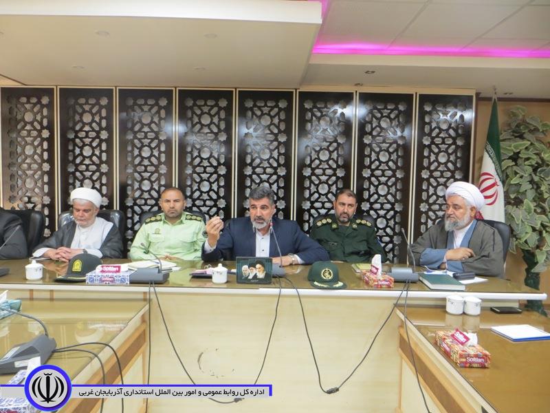 جلسه ستاد بزرگداشت حضرت امام خمینی(ره) وسوم خرداد سالروز آزاد سازی خرمشهردر شاهین دژ برگزار شد