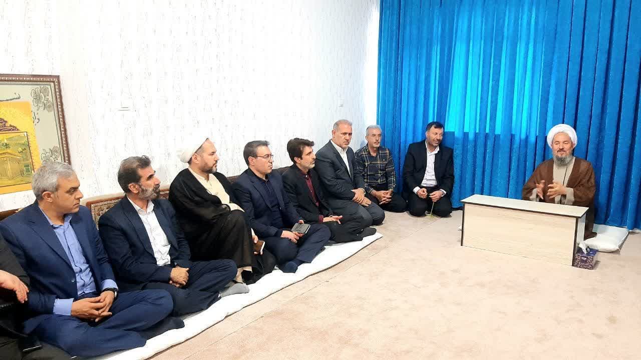 دیدار نوروزی فرماندار شهرستان شاهین دژ با امام جمعه