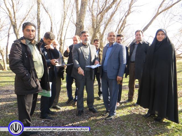 بازدید فرماندار شاهین دژ از معادن شن وماسه  زرینه رود محدوده محمودآباد