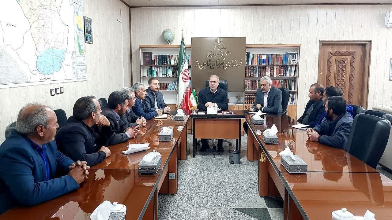 بررسی مسائل و مشکلات روستای آقبال در بخش کشاورز